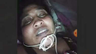 Desi Milf Showing On VideoCall
