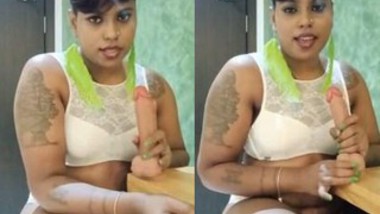 Horny NRI Tamil Girl Play With Dildo (Updates)