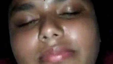 Periods sex video of sexy Indian lady leaked online