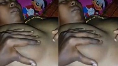 Desi Bhabi Nude Capture While Sleeping 3 Clips