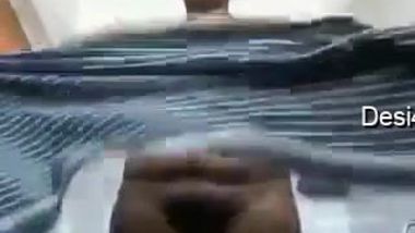 Indian aunty needs a camera to film XXX video and she finds it