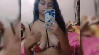 Horny Mumbai Girl